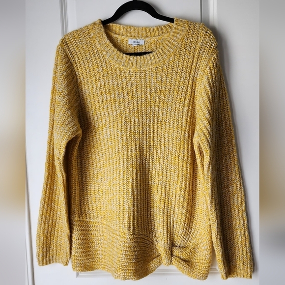 Kensie Sweaters - Kensie Yellow Metallic Knit Cozy Sweater Size XL